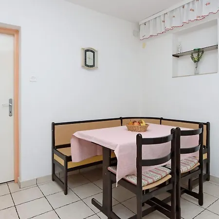 12592a * קריקווניצה